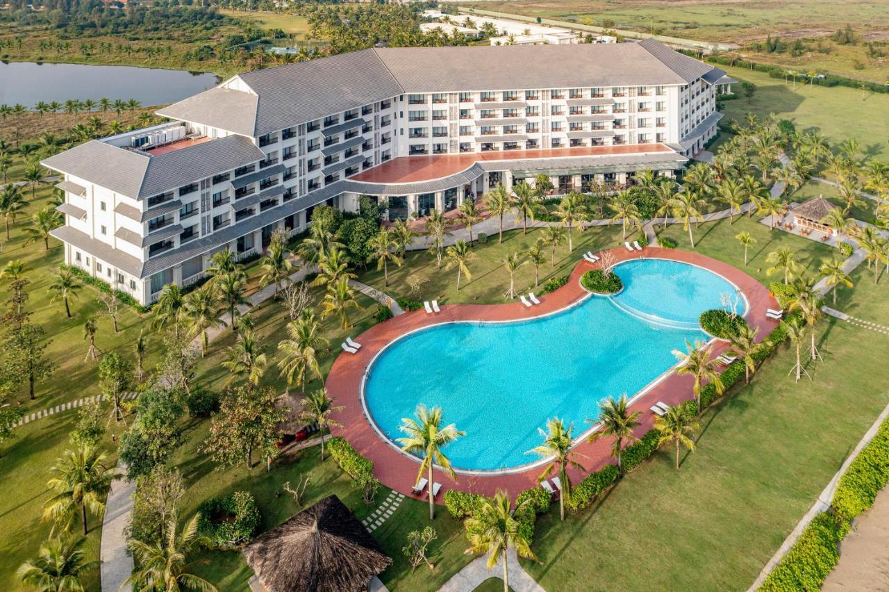Melia Vinpearl Cua Hoi Beach Resort Cửa Lô Luaran gambar