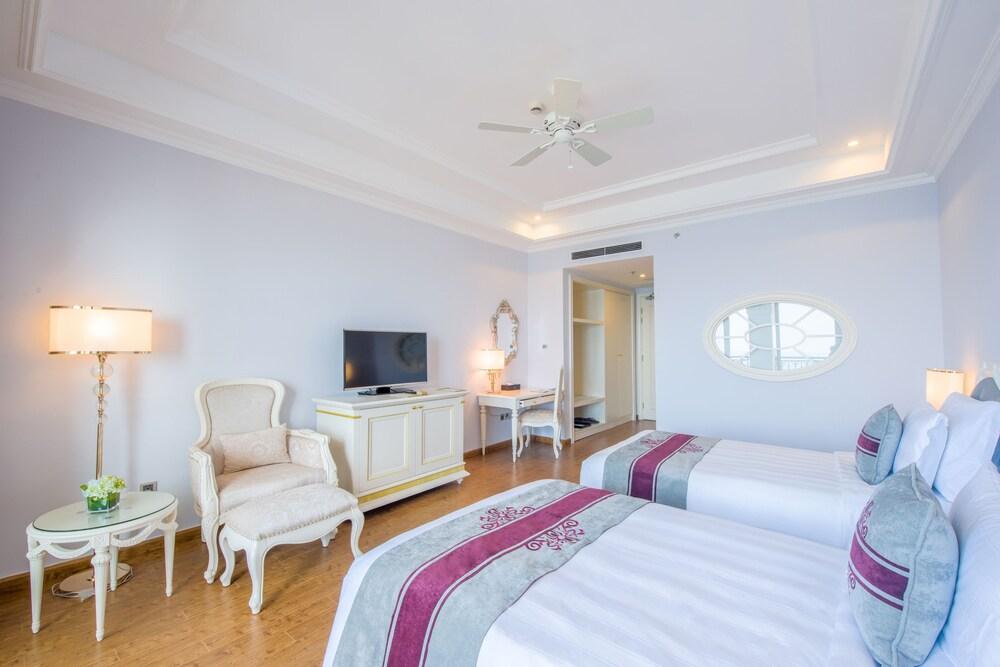 Melia Vinpearl Cua Hoi Beach Resort Cửa Lô Luaran gambar