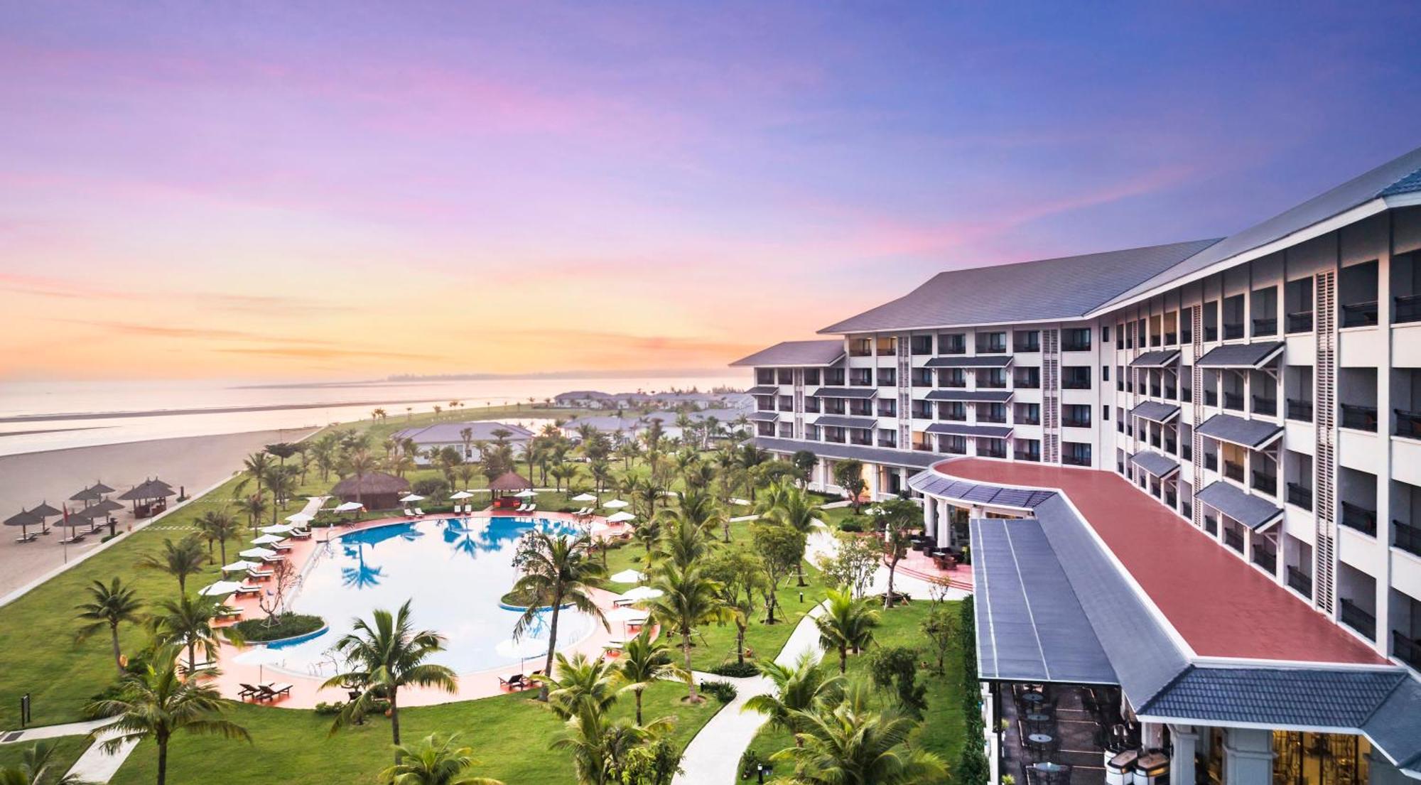 Melia Vinpearl Cua Hoi Beach Resort Cửa Lô Luaran gambar